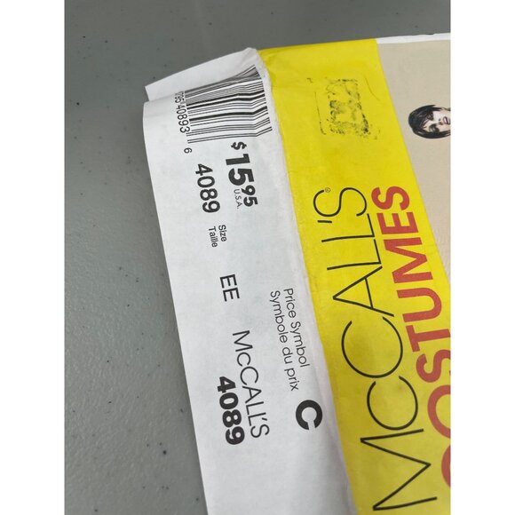 McCalls 4089 Sewing Pattern Sizes 14-16-20 EE  Gothic Vampire Queen Witch UNCUT - Picture 4 of 7